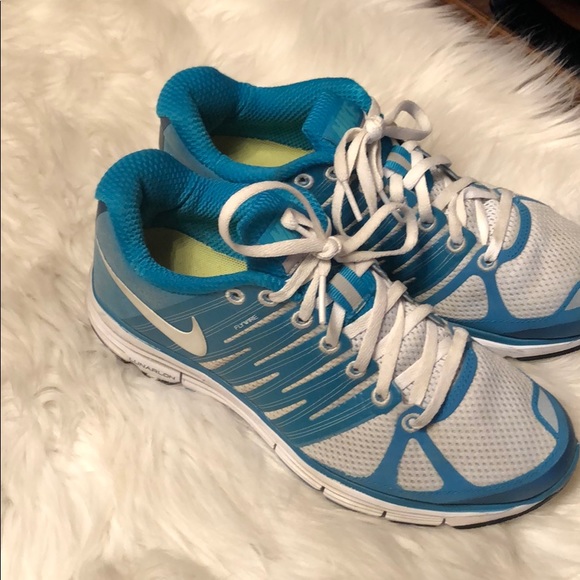 tenis nike lunarlon flywire